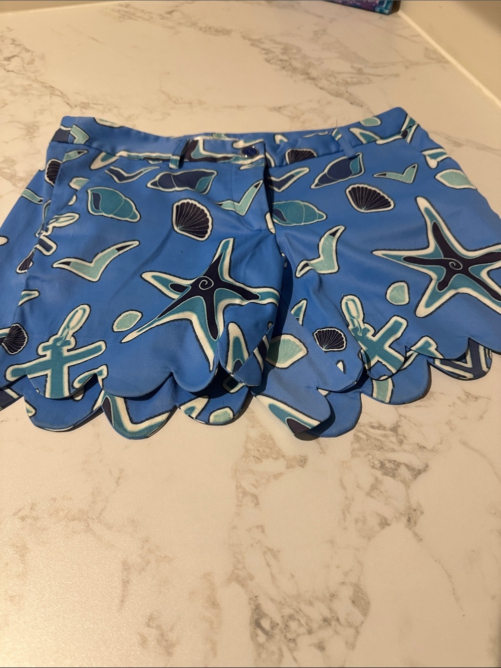 Blue and Aqua Sea Print scallop hem Shorts from Jade; SZ 2; EUC